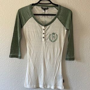 NWOT Women's Headrush Quarter Sleeve Shirt